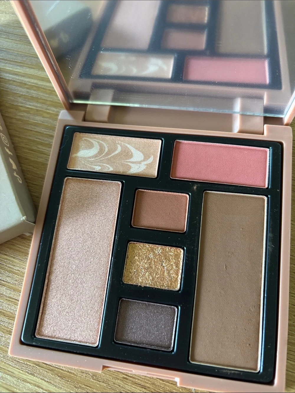 Ciaté London Brazilian Glow Eye & Face Palette - Rose Beige